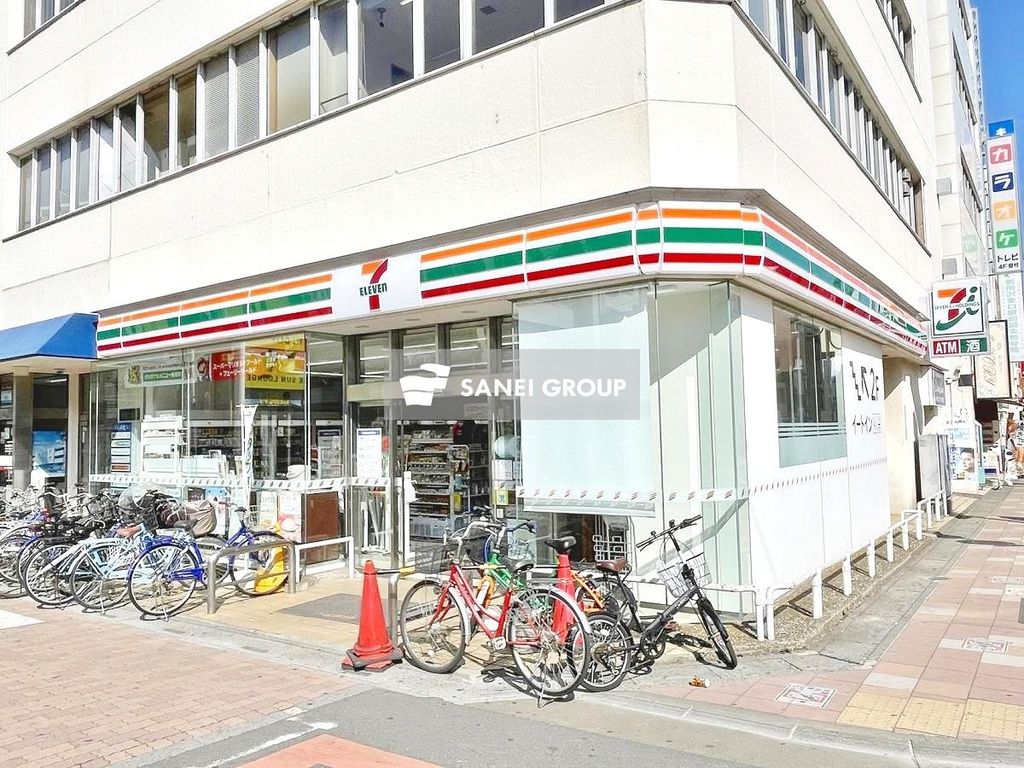 コンビニ　セブンイレブン新所沢駅東口店（コンビニ）まで120m