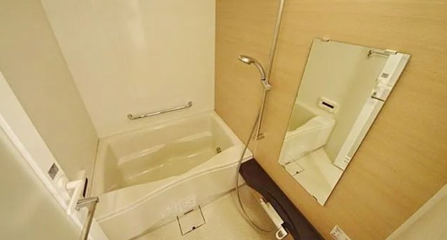 バス・シャワールーム　風呂