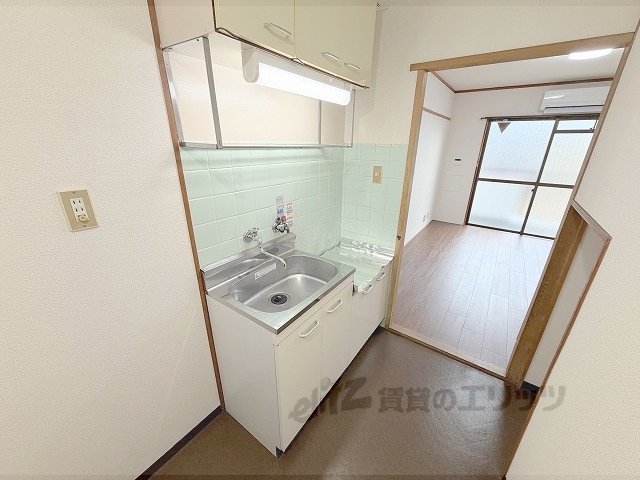 居室・リビング　エアコン１基あります。