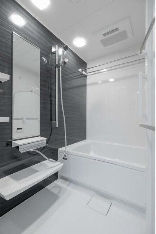 バス・シャワールーム　バス