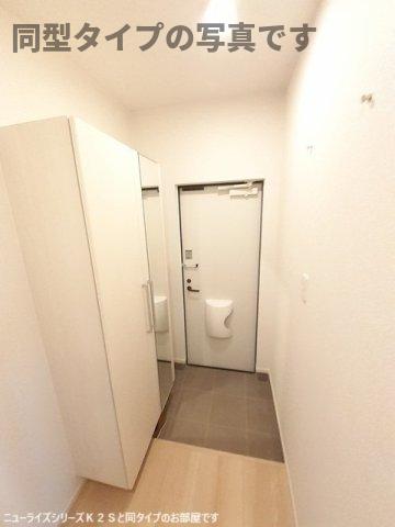 玄関　シンプルで使いやすい玄関です