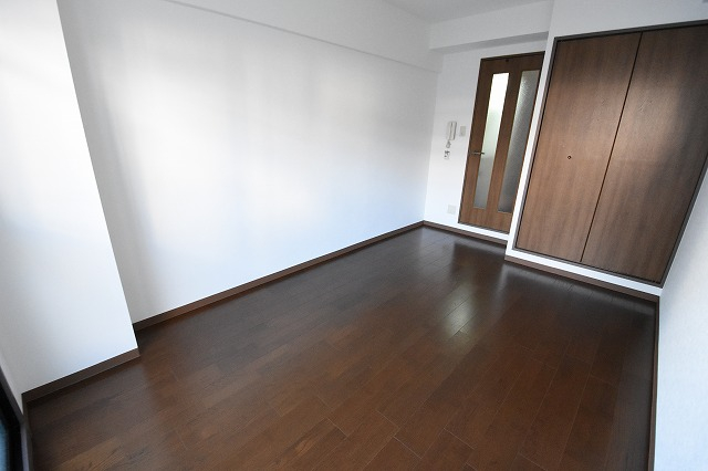 居室・リビング　エアコン付きで初期費用を抑えられます☆