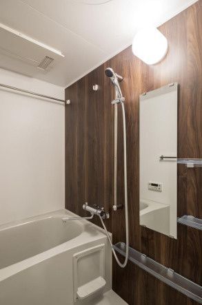 バス・シャワールーム　お風呂です