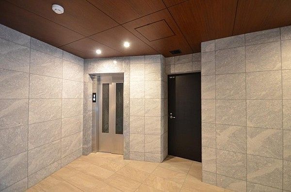 ロビー　清潔なロビーです