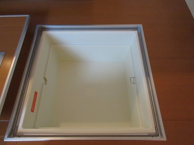 収納　床下収納