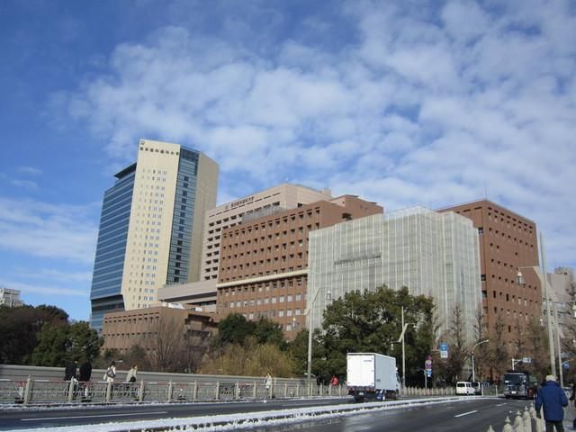 病院　東京医科歯科大学病院（病院）まで2100m