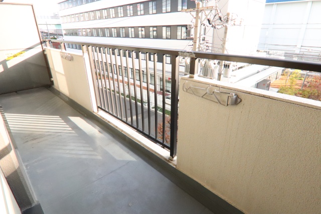バルコニー　別室の参考写真です。※現況優先