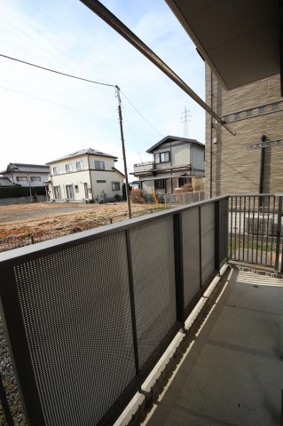 バルコニー　落ち着いた時間を過ごせるバルコニーです