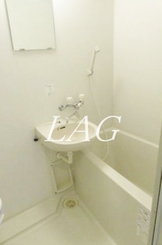 バス・シャワールーム　お風呂です。