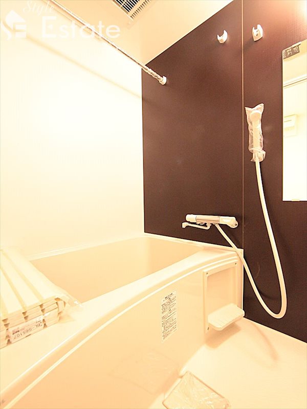 バス・シャワールーム　バスルーム