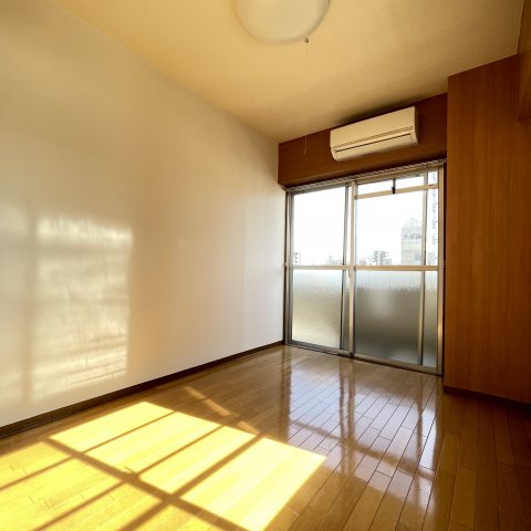 居室・リビング　同仕様タイプです