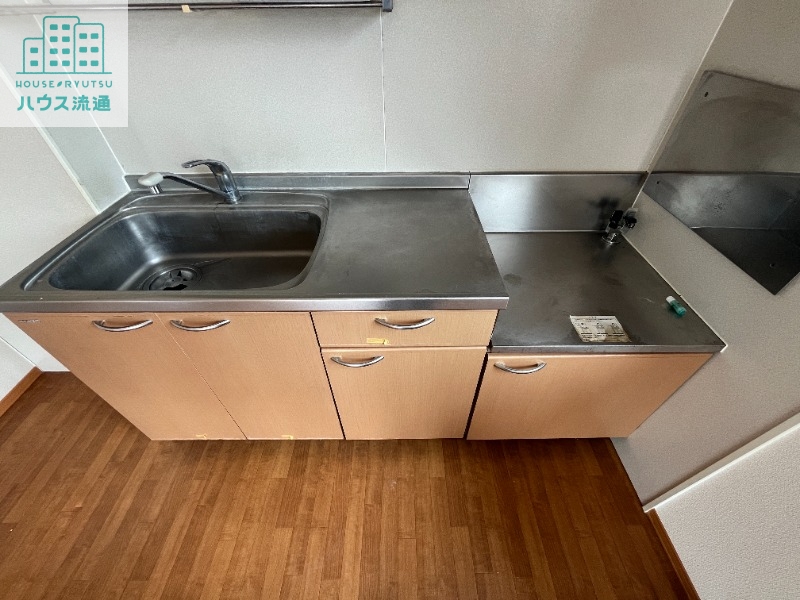 キッチン　※別号室※