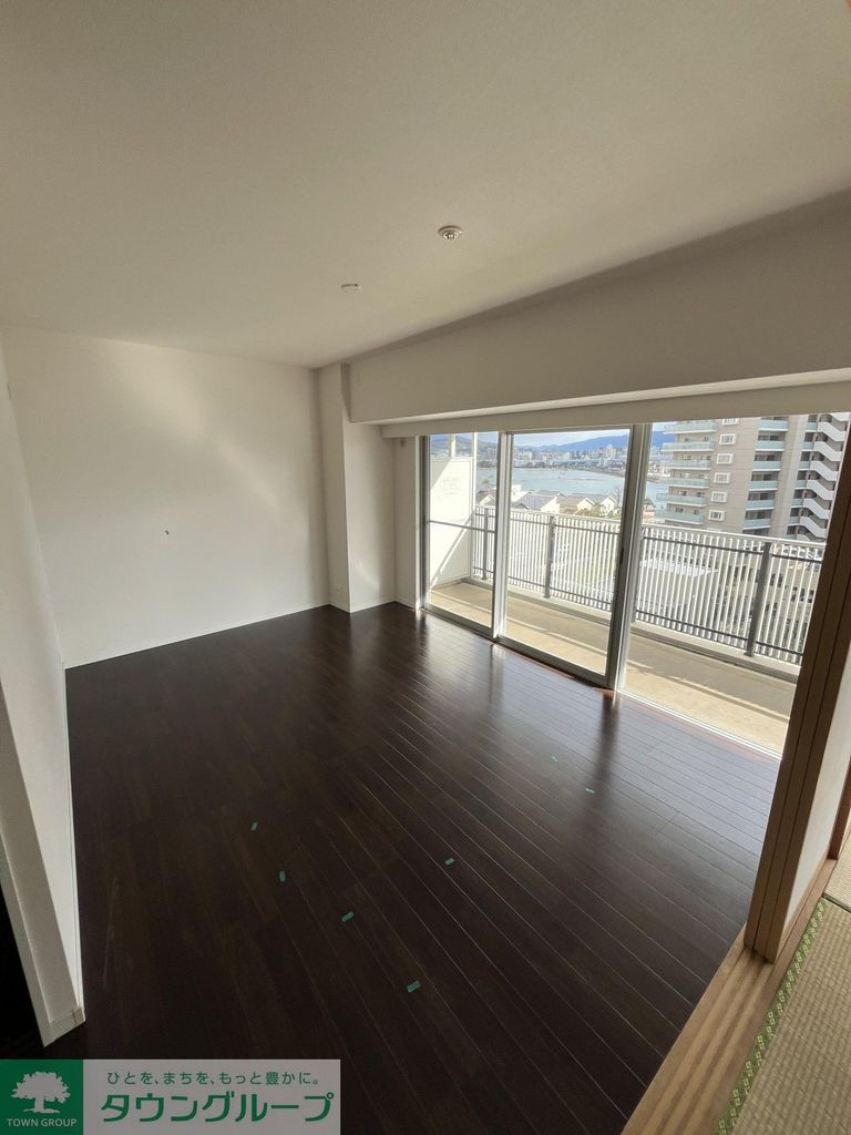 居室・リビング　バルコニー