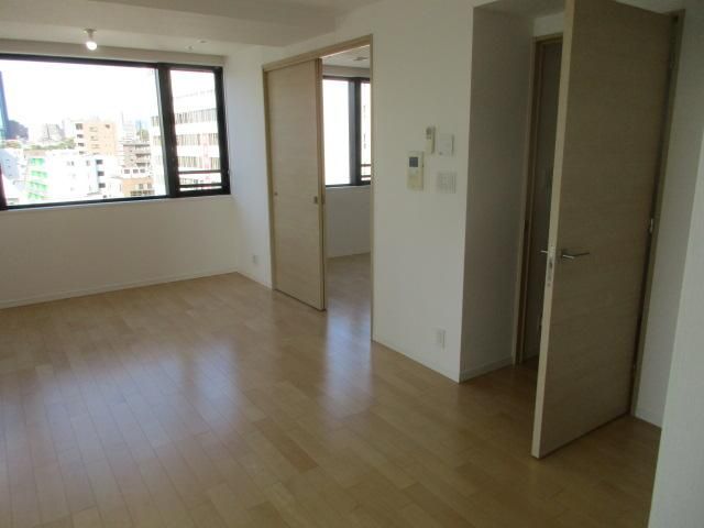 居室・リビング　※別部屋参考写真