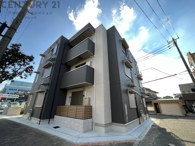 建物外観　安心のオートロック付き♪