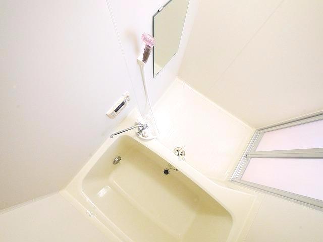 バス・シャワールーム　お風呂です
