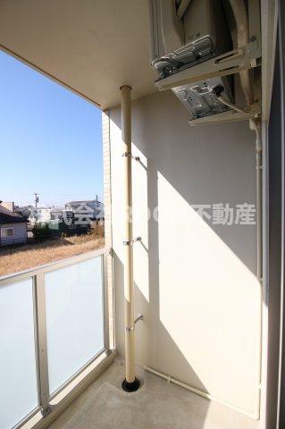 バルコニー　落ち着いた時間を過ごせるバルコニーです