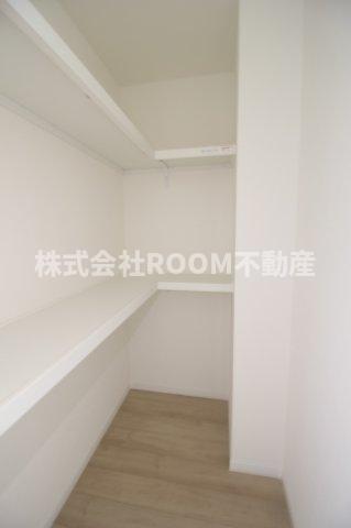 収納　たっぷりとした収納スペースです