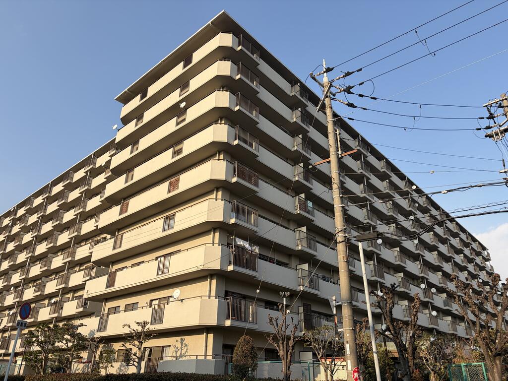 建物外観　摂津市駅徒歩約2分です。