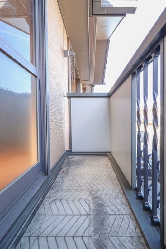 バルコニー　図面と現状に相違がある場合には現状を優先