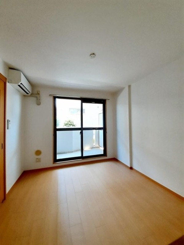 居室・リビング　図面と現状に相違がある場合には現状を優先