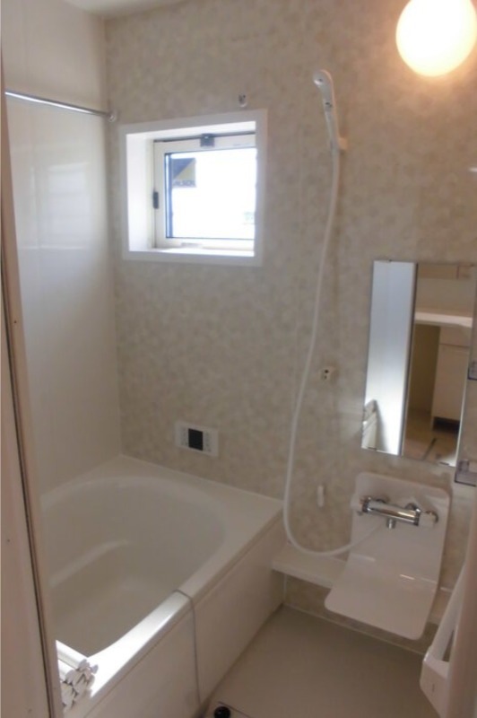 バス・シャワールーム　図面と現状に相違がある場合には現状を優先