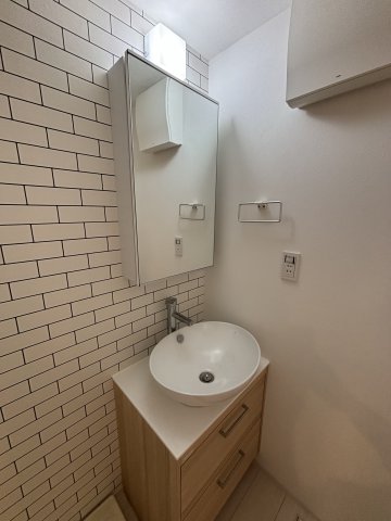 洗面設備　参考画像（104号室）