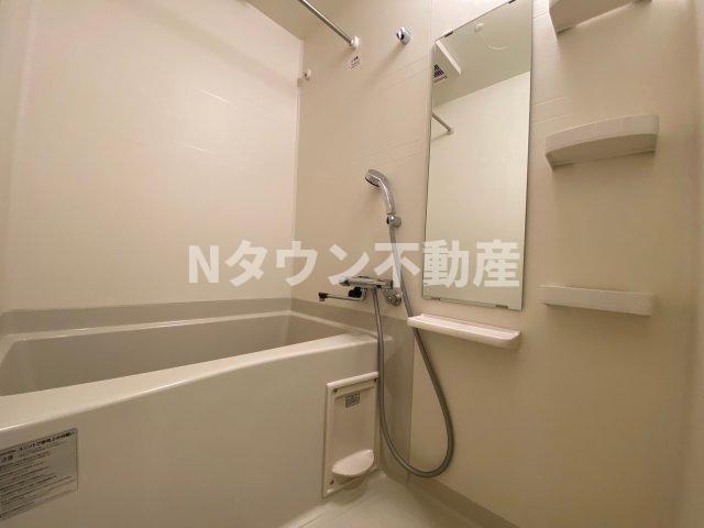 バス・シャワールーム　日々の疲れを癒すお風呂付です