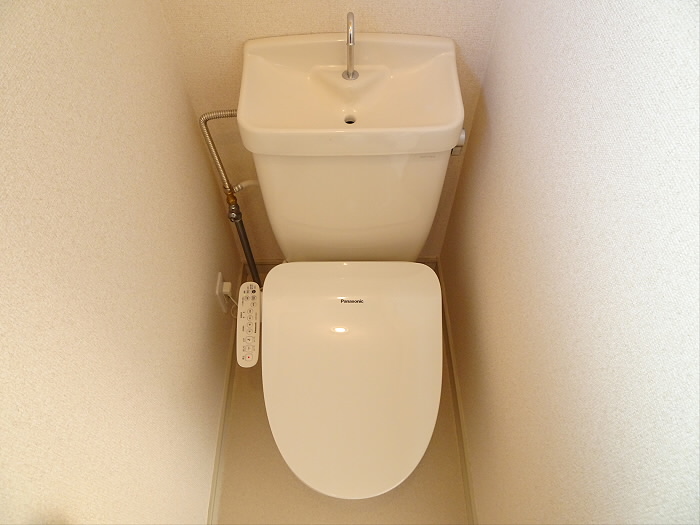 トイレ　落ち着いたトイレです