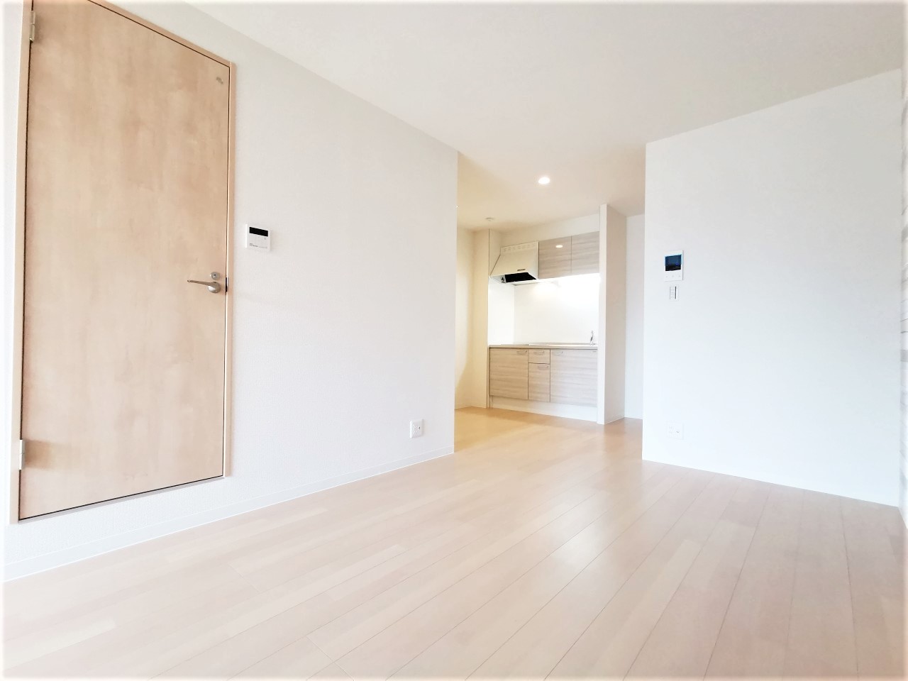 居室・リビング　同物件、別号室の参考写真です。