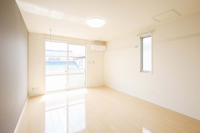 居室・リビング　図面と現状に相違がある場合には現状を優先