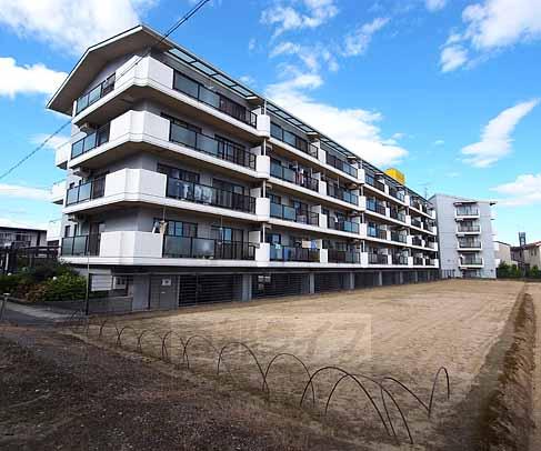 建物外観　ネットは光ファイバー対応です。