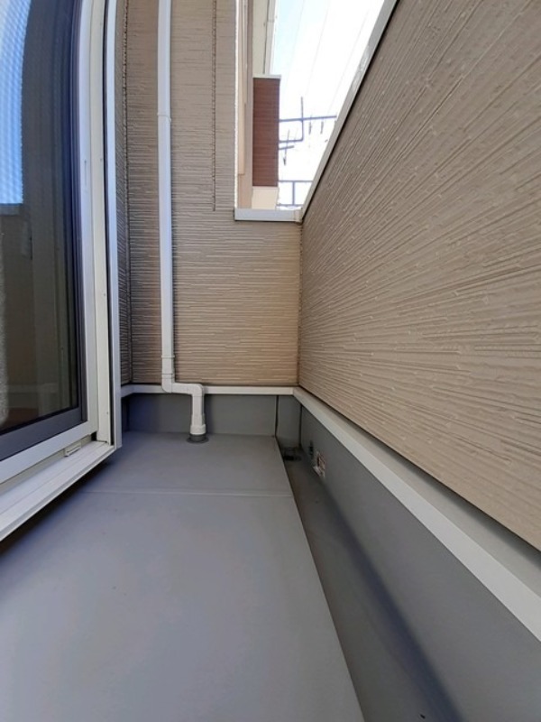 バルコニー　図面と現状に相違がある場合には現状を優先