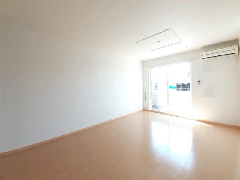 居室・リビング　図面と現状に相違がある場合には現状を優先