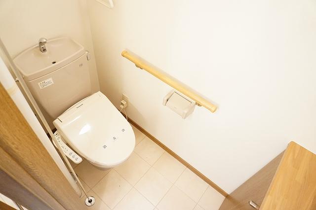 トイレ　トイレ