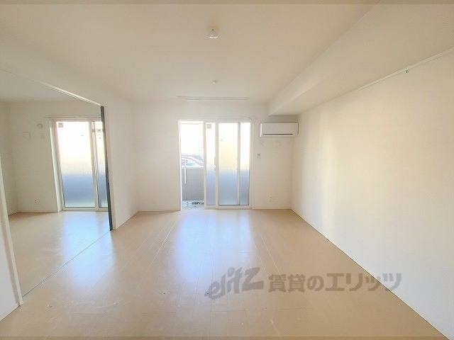 居室・リビング　洋室