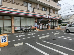 コンビニ　セブンイレブン倉敷中庄駅前店（コンビニ）まで245m