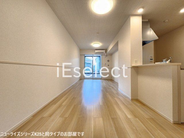 居室・リビング　明るくキレイなリビングルーム♪