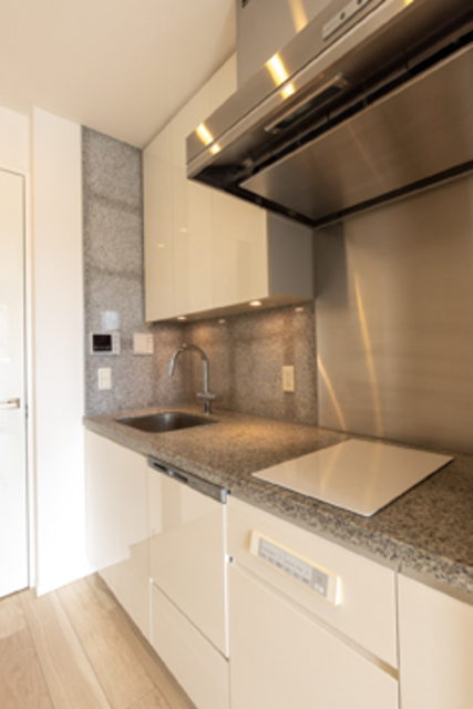 キッチン　※写真は同タイプ住戸です。