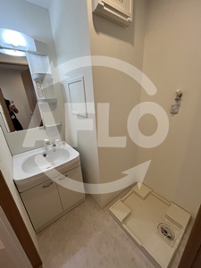 洗面設備　KSロイヤル大阪城　洗面所