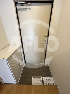 玄関　KSロイヤル大阪城　玄関