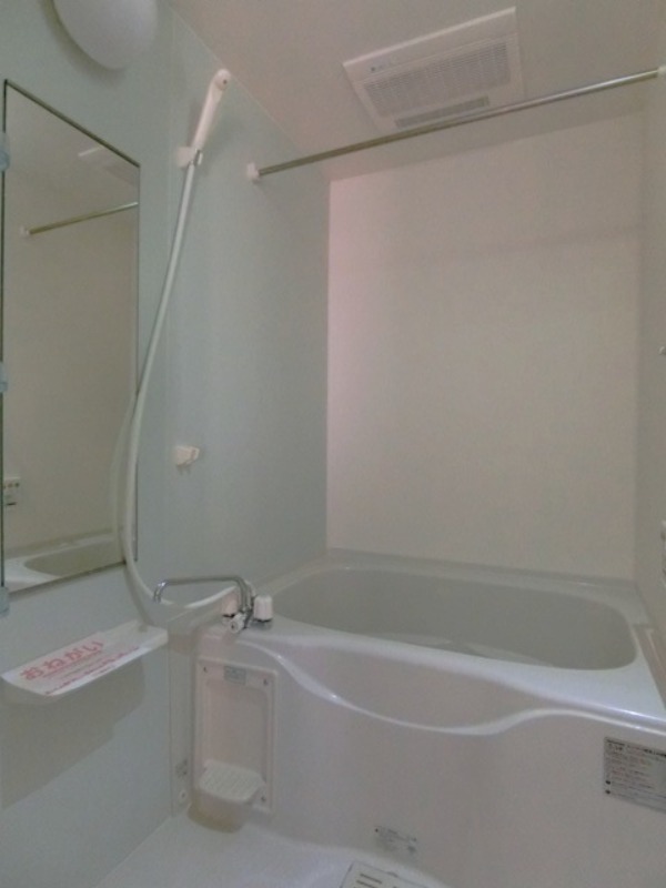 バス・シャワールーム　図面と現状に相違がある場合には現状を優先