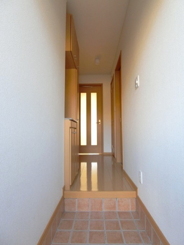 玄関　図面と現状に相違がある場合には現状を優先