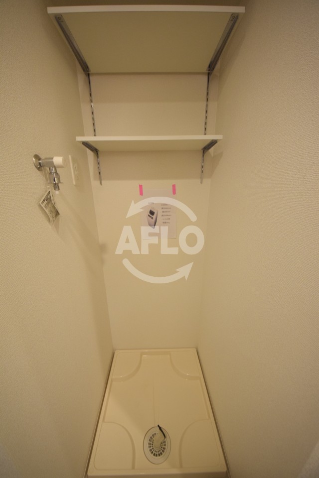 その他設備　セレニテ本町東リアン　室内洗濯機置き場