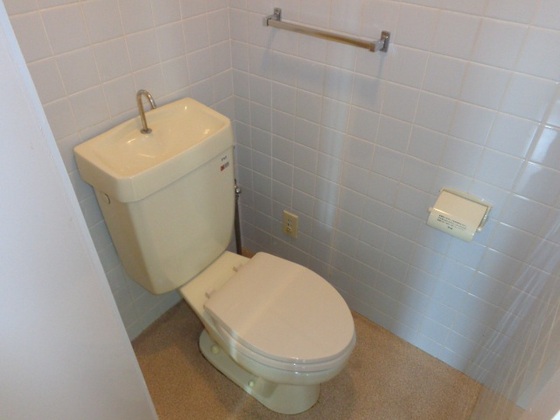 トイレ　※別部屋の写真です