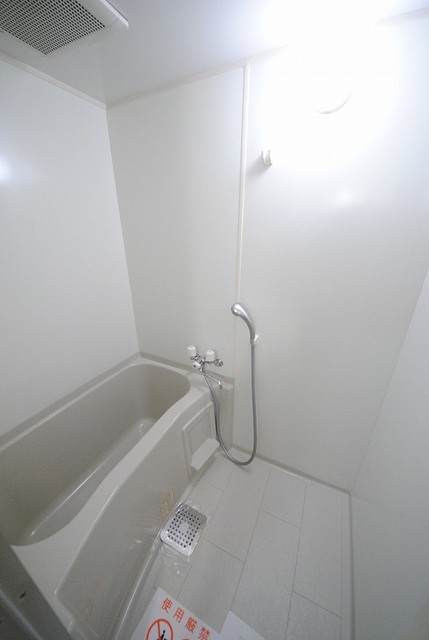 バス・シャワールーム　写真は５０４号室