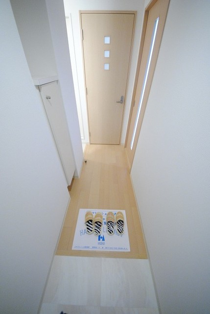 玄関　写真は５０４号室