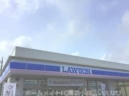 コンビニ　ローソン東風平伊覇店（コンビニ）まで349m