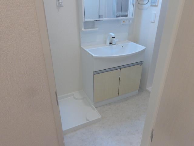 洗面設備　洗髪洗面化粧台