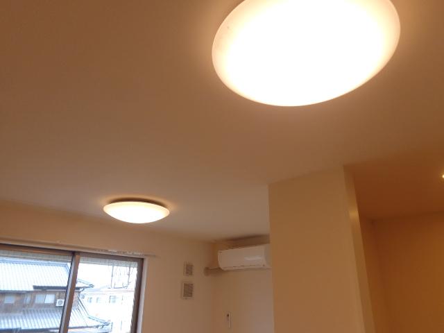 その他設備　照明器具